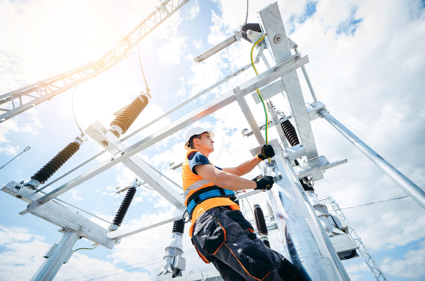Product image for: Replacement solutions for high-voltage products